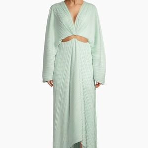 Saks Fifth Avenue Plissé Maxi Dress – NWT – Size 10 – $140 Retail